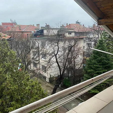 Lucy Apartament Burgas