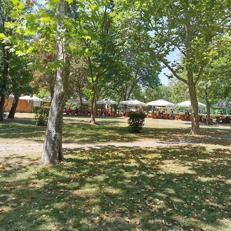 Hotel Lucy Apartament Burgas
